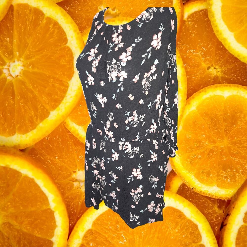 Xhilaration Black with Tiny Flower Jumper Skirt with 3/4 Sleeve Size Large
